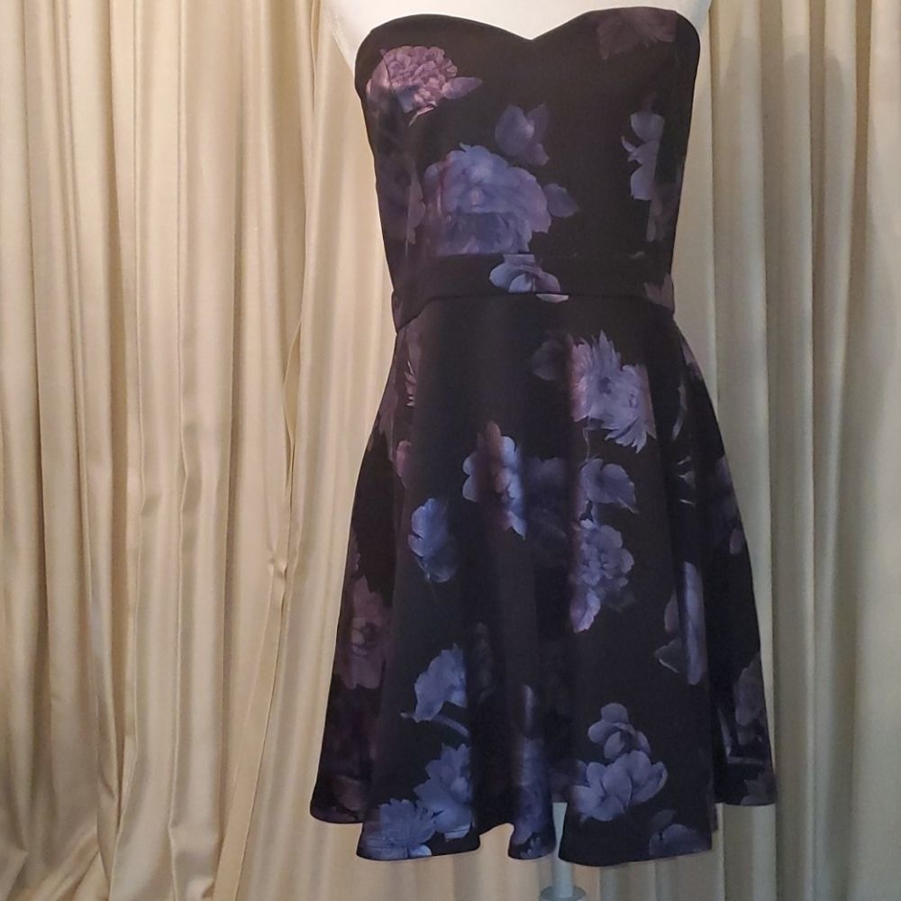 Sz 16 black sweetheart strapless